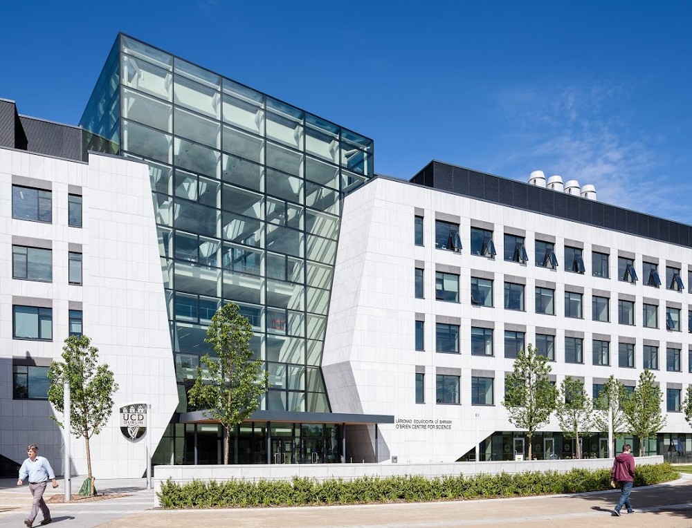 A picture of the UCD O'Brien Centre for Science.